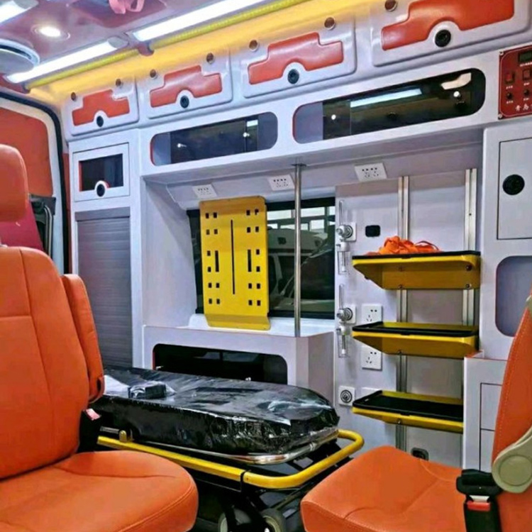 望牛墩镇长途救护车护送病人租赁价格