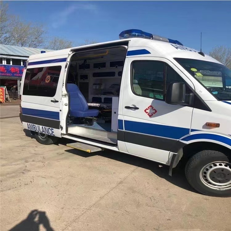望牛墩镇私人长途救护车出租转院回家